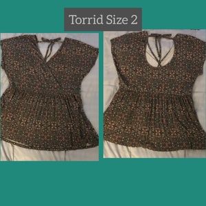 Torrid top size 2